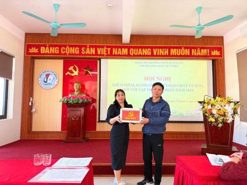 HỘI NGHỊ KIỂM ĐIỂM, ĐÁNH GIÁ VÀ XẾP LOẠI CHẤT LƯỢNG TẬP THỂ, CÁ NHÂN NĂM 2025